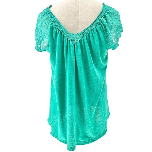 No Boundaries Blouse Juniors XL (15-17) Green Lace-Trimmed SS Poly Spandex Blend - Picture 2 of 10